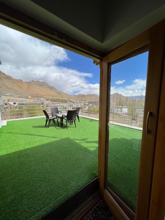 Heschuk Guest House Leh Exterior foto